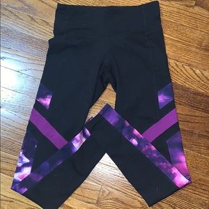 Champions XS leggings with purple detail